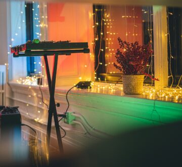 Sofar Sounds: Secret Show (Meridian-Kessler)